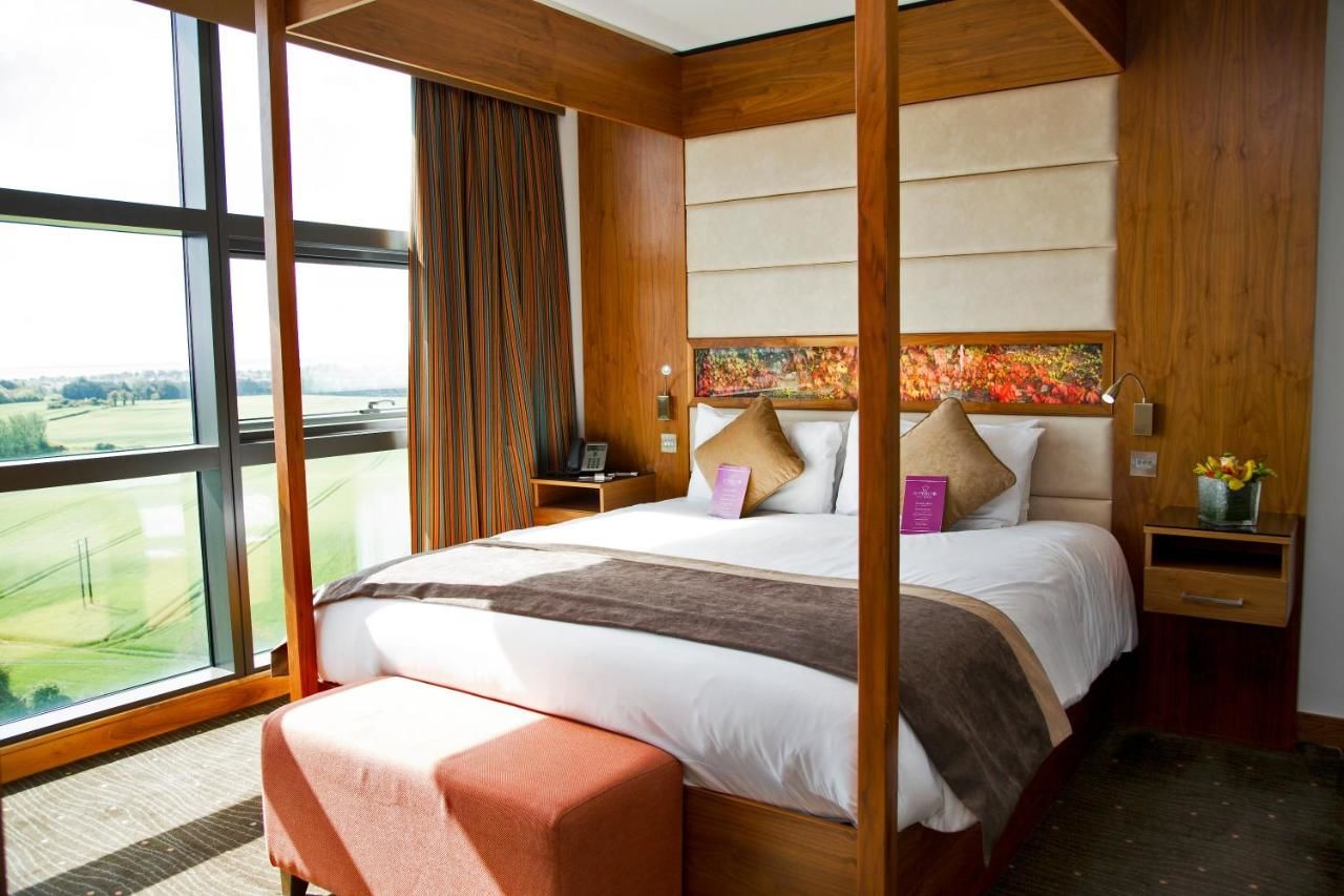 Отель Crowne Plaza Dundalk Дандолк