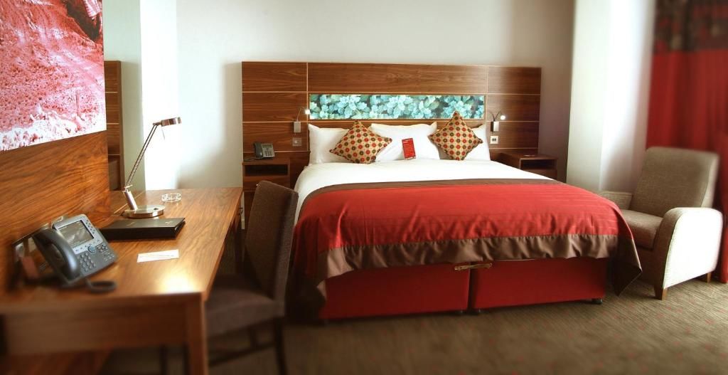 Отель Crowne Plaza Dundalk Дандолк