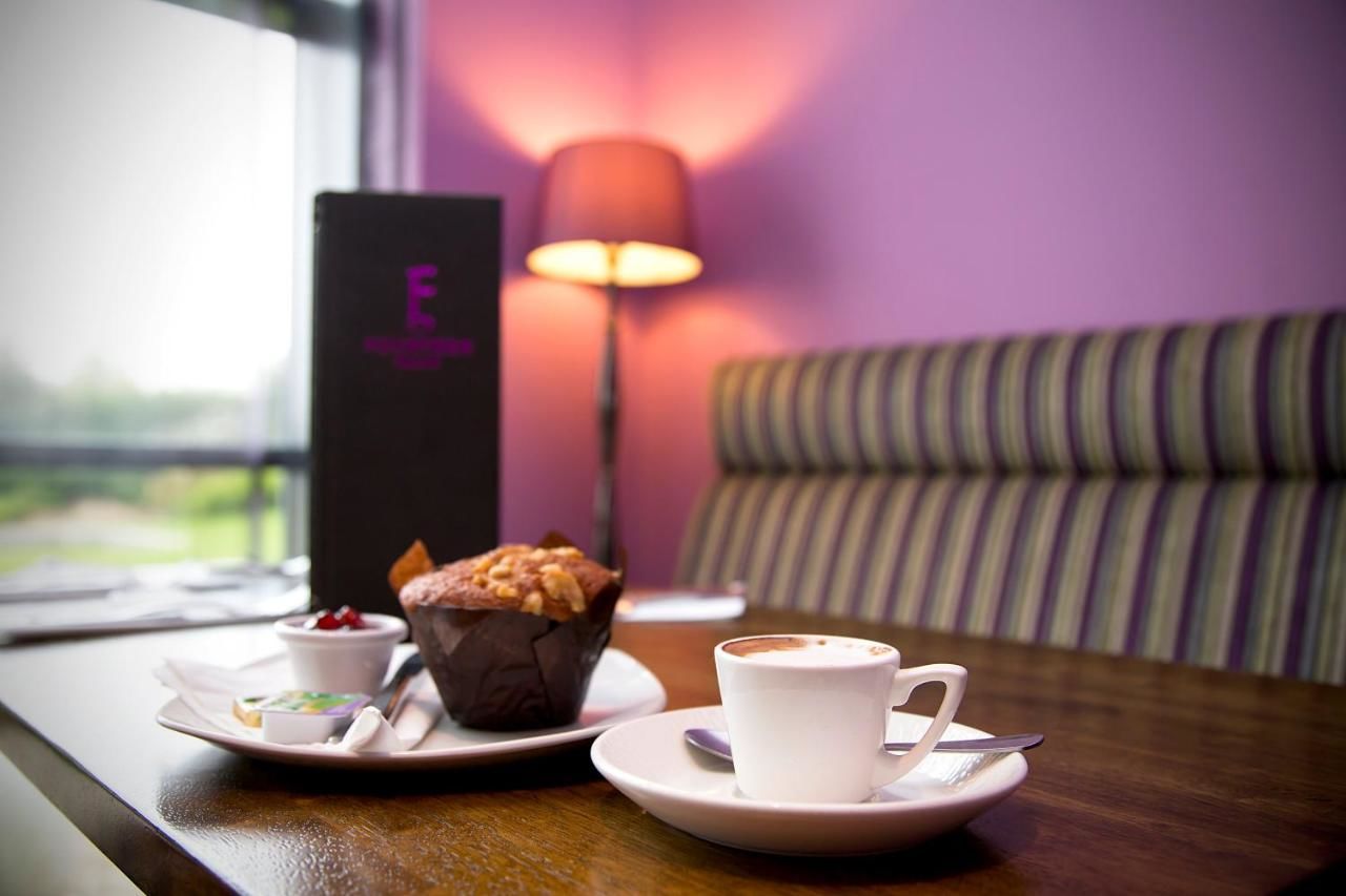 Отель Crowne Plaza Dundalk Дандолк-9