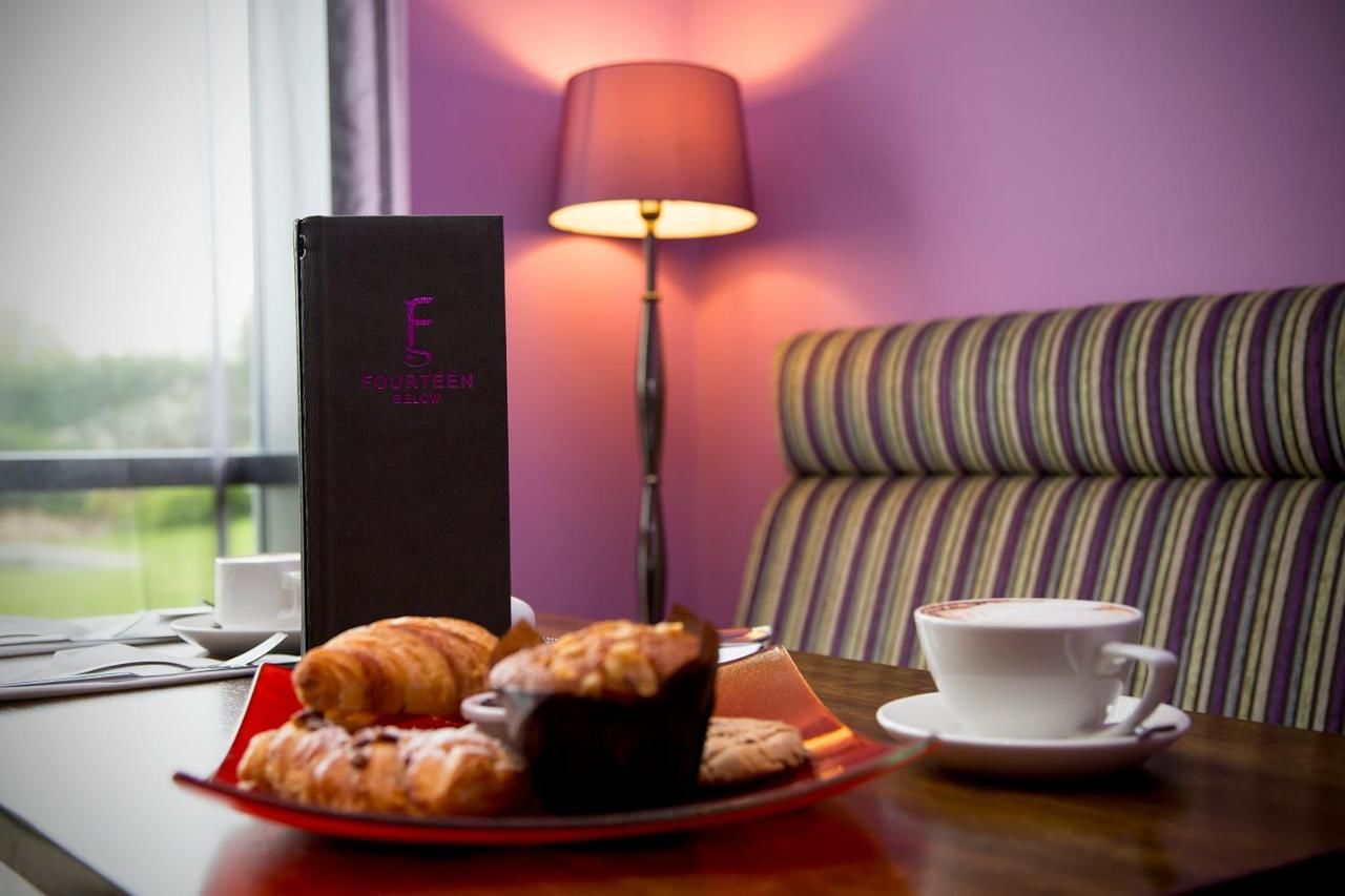 Отель Crowne Plaza Dundalk Дандолк-10